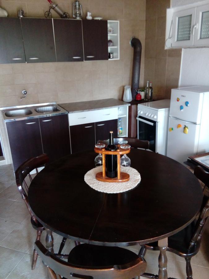 Country House "Lipa" Komarno فيربازار المظهر الخارجي الصورة